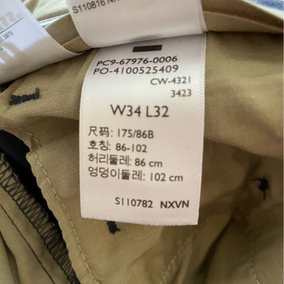 Dockers Athletic Khaki Pants - Picture 5 of 9